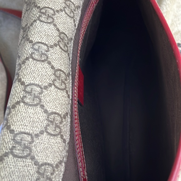 Gucci Messenger Bag, Very Rare, Coated Canvas, Red Leather Trim, Crossbody Strap - Picture 10 of 15